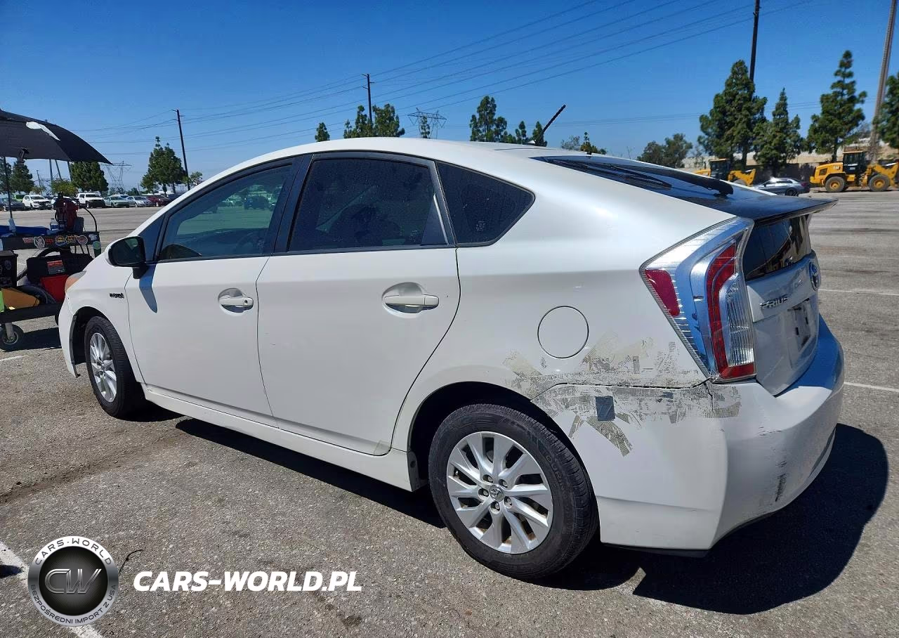 2012 Toyota Prius Two VIN:JTDKN3DU8C5498707 - 2