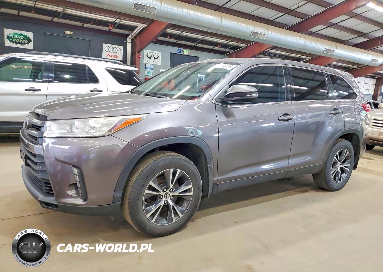 2019 Toyota Highlander Le