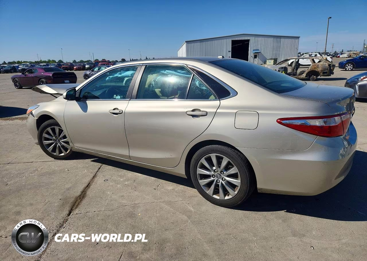 2016 Toyota Camry Xle VIN:4T4BF1FK8GR583475 - 2