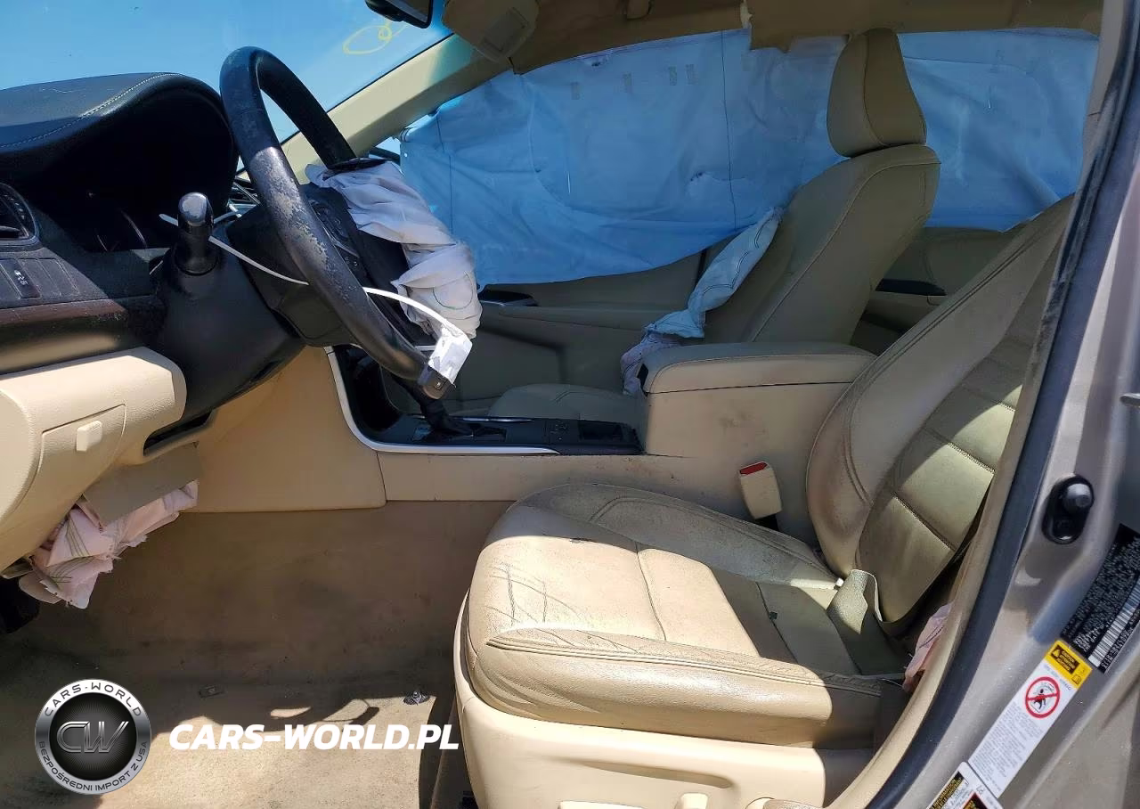 2016 Toyota Camry Xle VIN:4T4BF1FK8GR583475 - 7