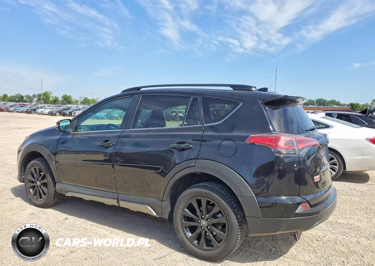 2018 Toyota Rav4 Adventure VIN:2T3RFREV2JW697862 - 2