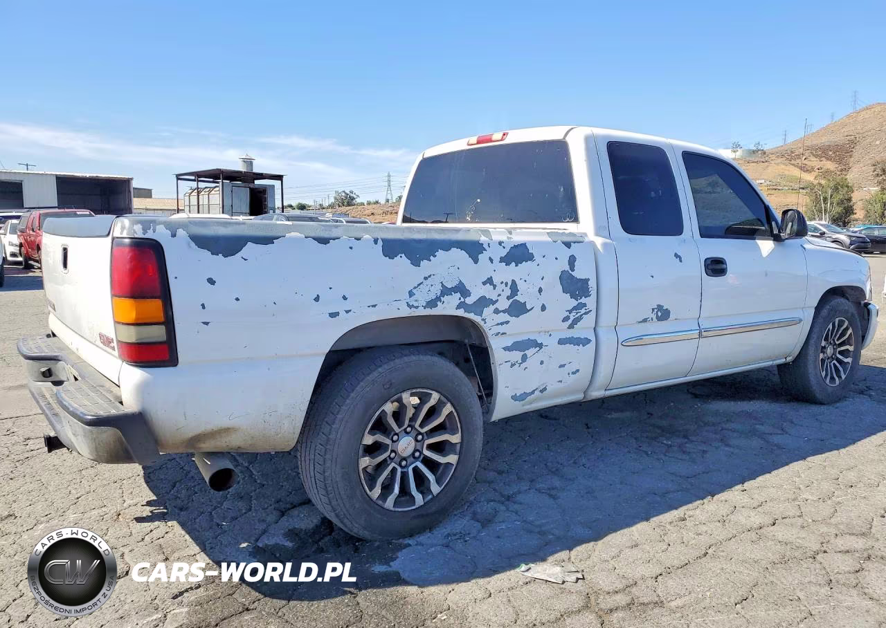 2004 GMC New Sierra C1500 VIN:2GTEC19TX41224094 - 3