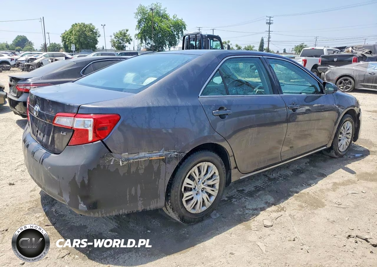 2012 Toyota Camry Le VIN:4T4BF1FK1CR171621 - 3