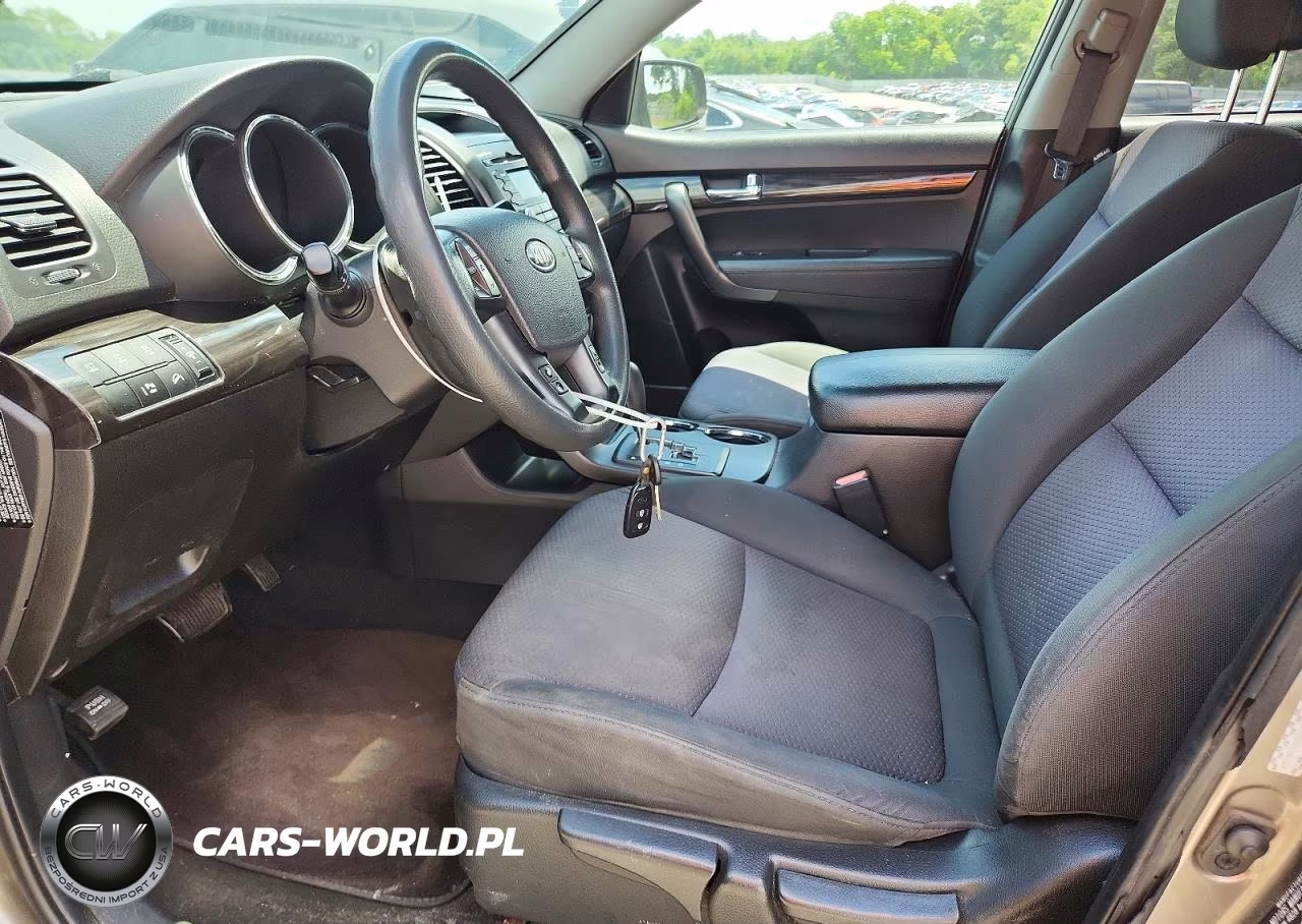 2011 Kia Sorento Lx VIN:5XYKT3A13BG104424 - 7