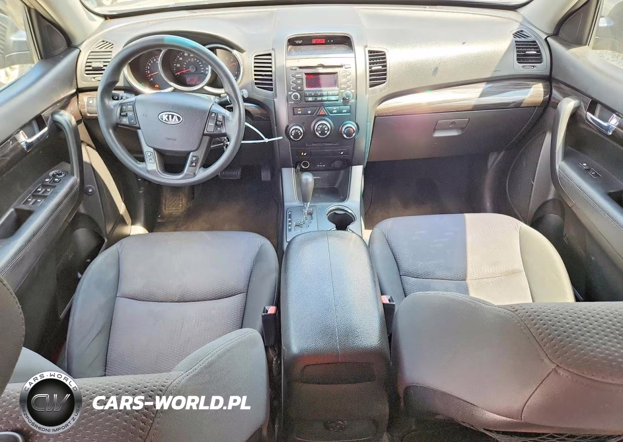 2011 Kia Sorento Lx VIN:5XYKT3A13BG104424 - 8