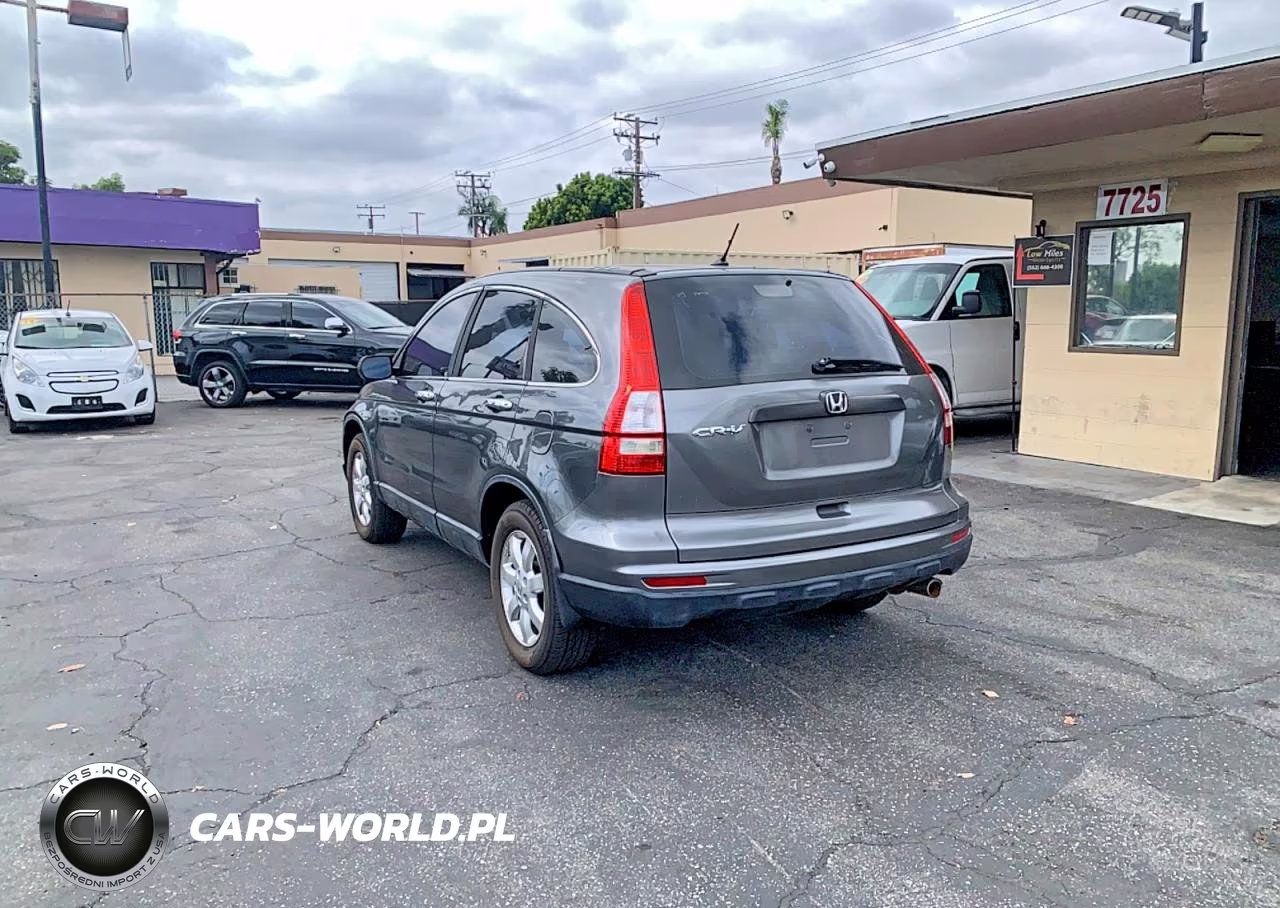 2011 Honda Cr-V Lx VIN:5J6RE3H33BL016181 - 3