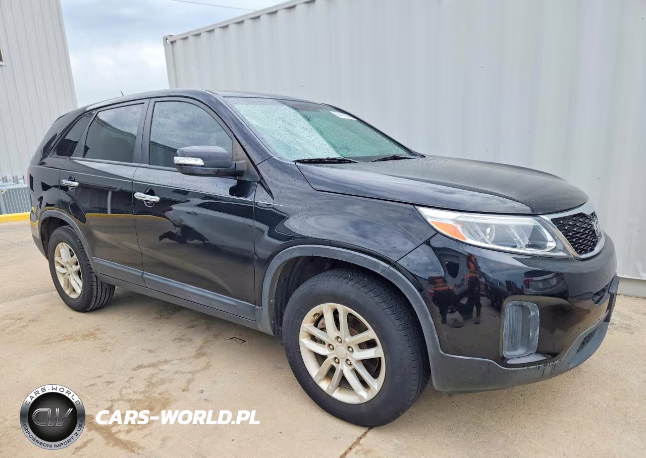 2015 Kia Sorento Lx VIN:5XYKT3A65FG611679 - 4