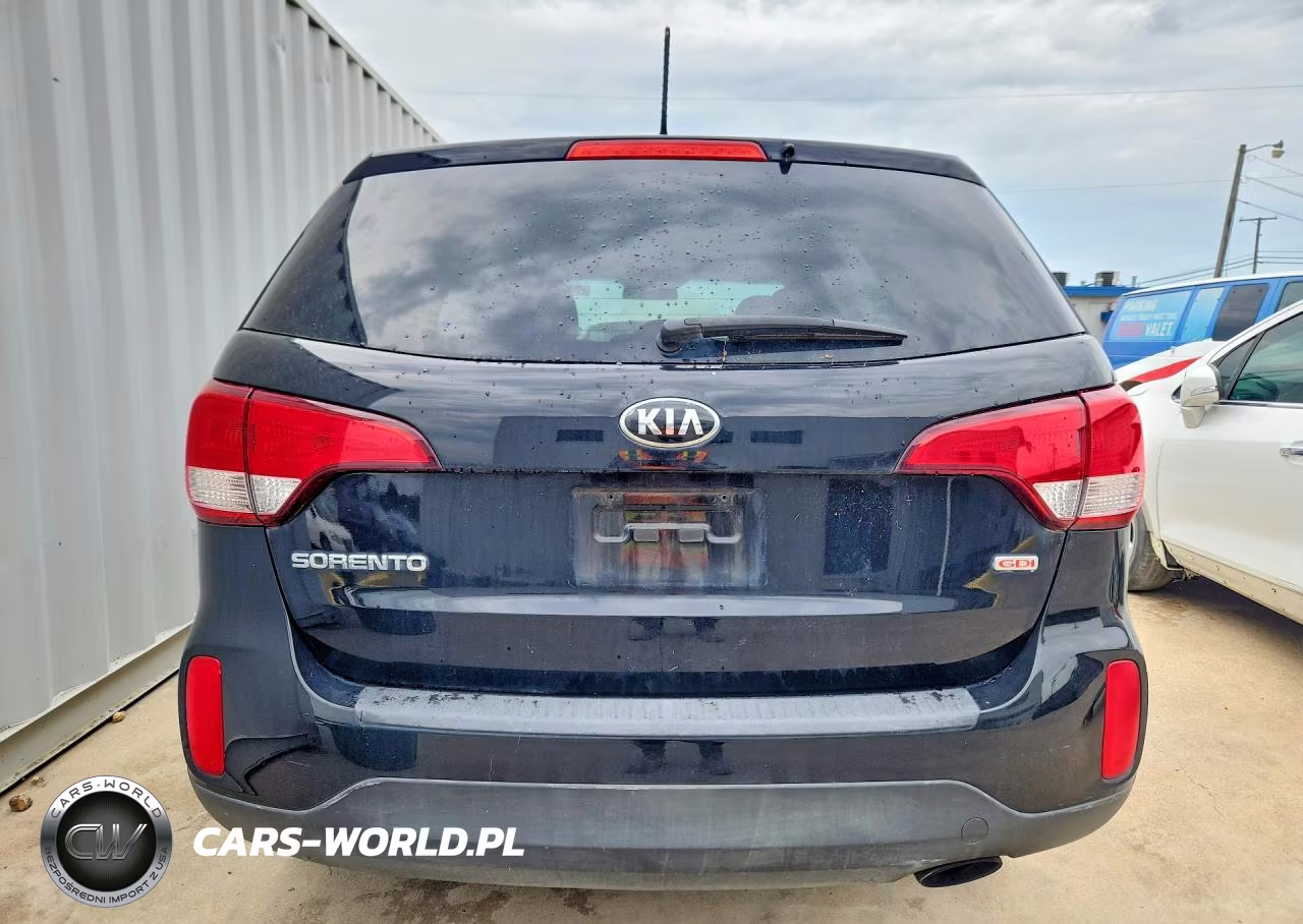 2015 Kia Sorento Lx VIN:5XYKT3A65FG611679 - 6