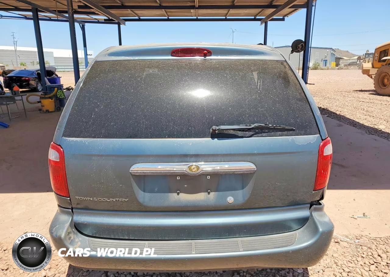 2005 Chrysler Town & Country VIN:1C4GP45R95B439928 - 6