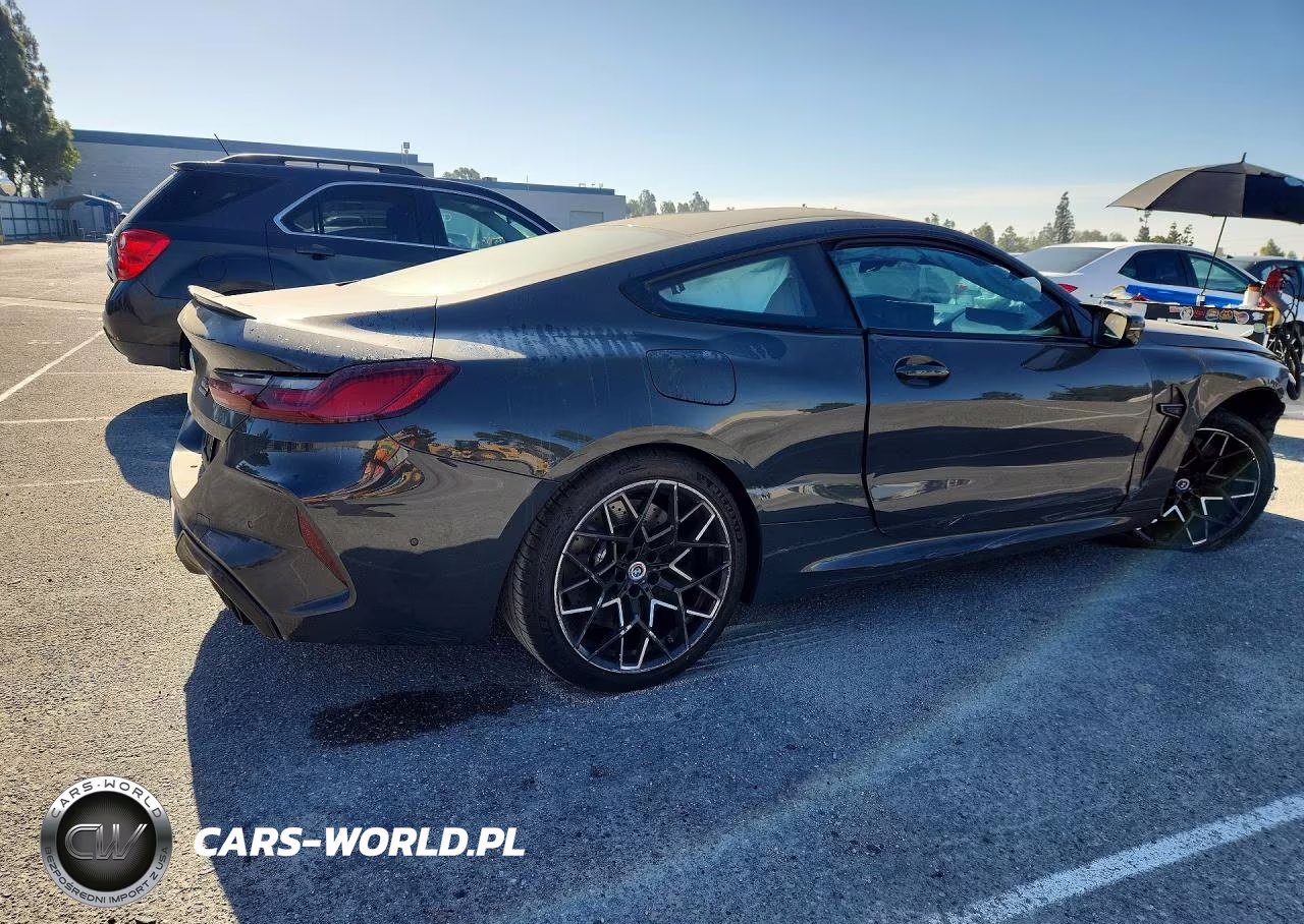 2023 BMW M8 VIN:WBSAE0C00PCK59154 - 3