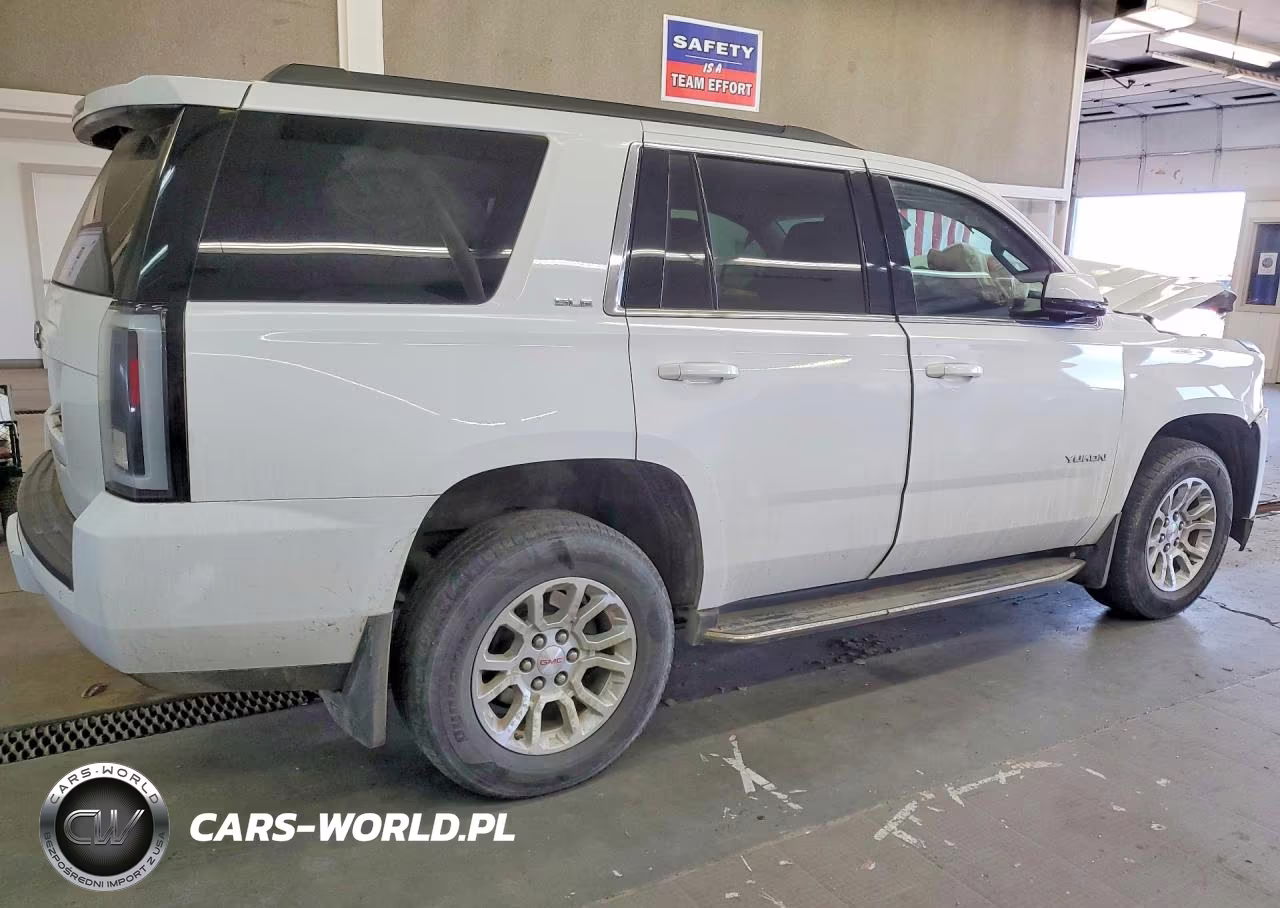 2015 GMC Yukon Sle VIN:1GKS2AKC7FR729203 - 3