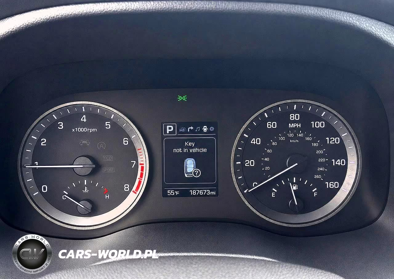 2016 Hyundai Tucson Limited VIN:KM8J3CA25GU130626 - 8