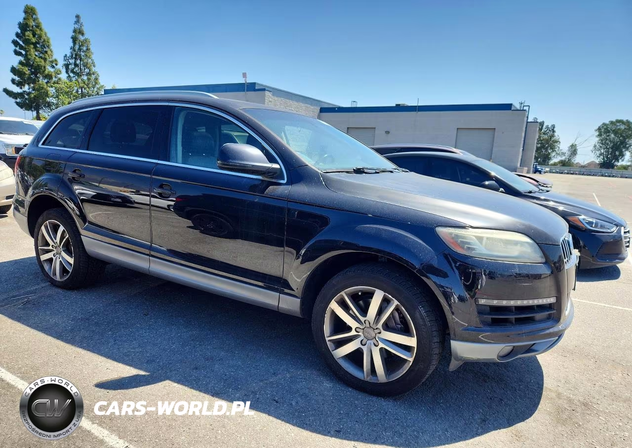 2013 Audi Q7 Premium Plus VIN:WA1LGAFE9DD015560 - 4