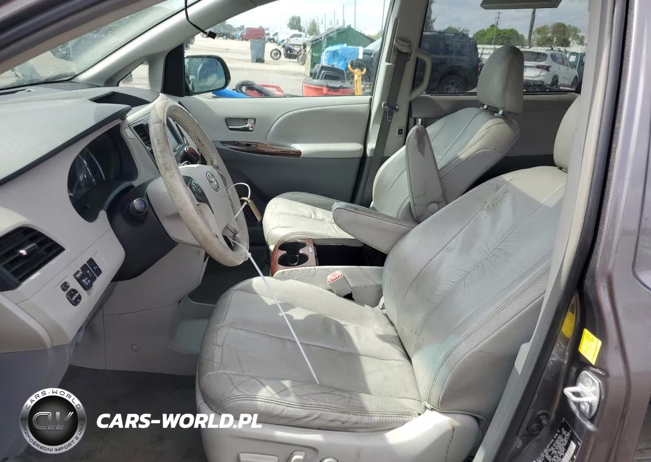 2011 Toyota Sienna Xle VIN:5TDDK3DC8BS015802 - 7