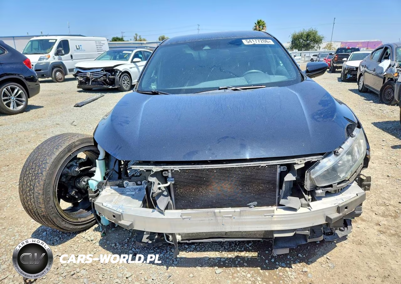 2019 Honda Civic Sport VIN:2HGFC2F81KH521402 - 5