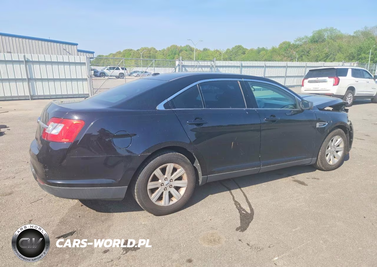 2010 Ford Taurus Se VIN:1FAHP2DW5AG104006 - 3