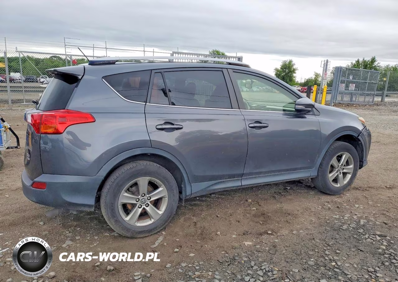 2015 Toyota Rav4 Xle VIN:JTMRFREV9FD155470 - 3