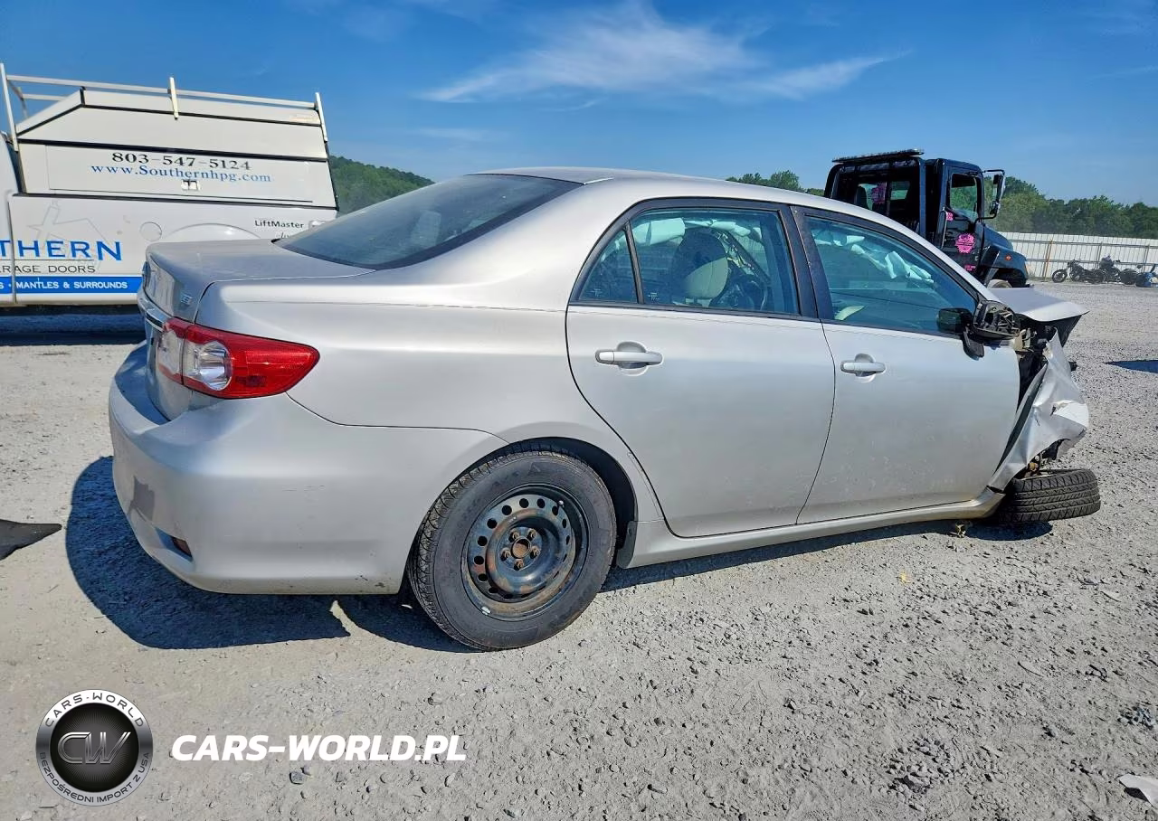 2011 Toyota Corolla Le VIN:2T1BU4EE3BC733953 - 3