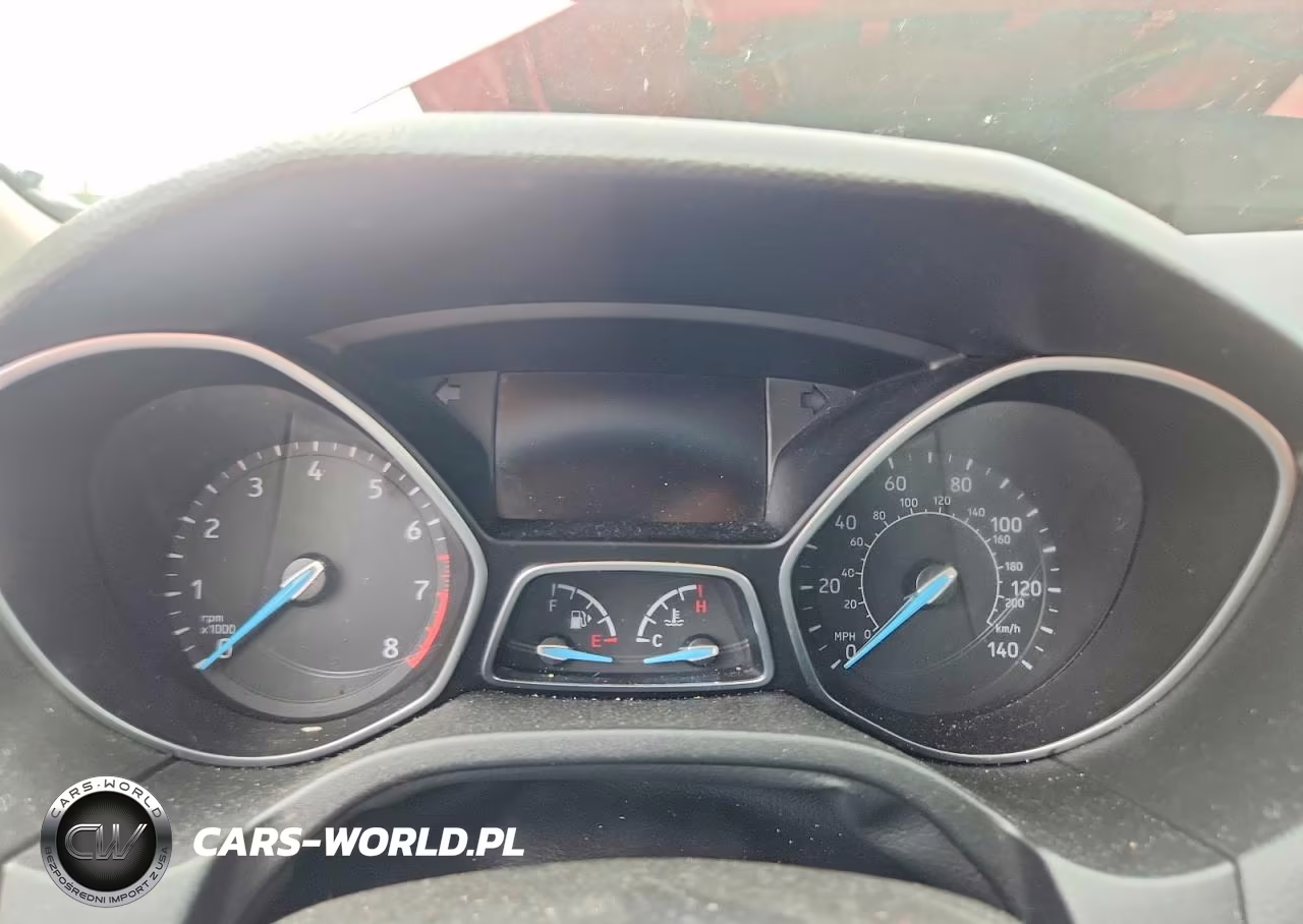 2015 Ford Focus Se VIN:1FADP3F26FL216777 - 9