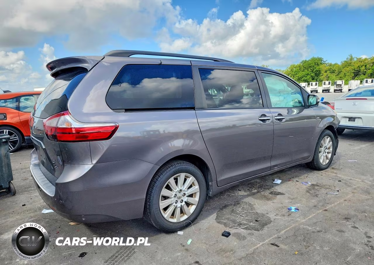2016 Toyota Sienna Limited Premium 7-Passenger VIN:5TDDK3DC5GS134706 - 3