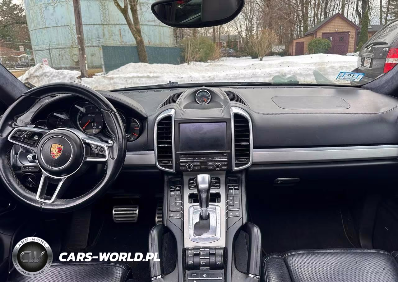 2015 Porsche Cayenne Turbo VIN:WP1AC2A20FLA80560 - 9