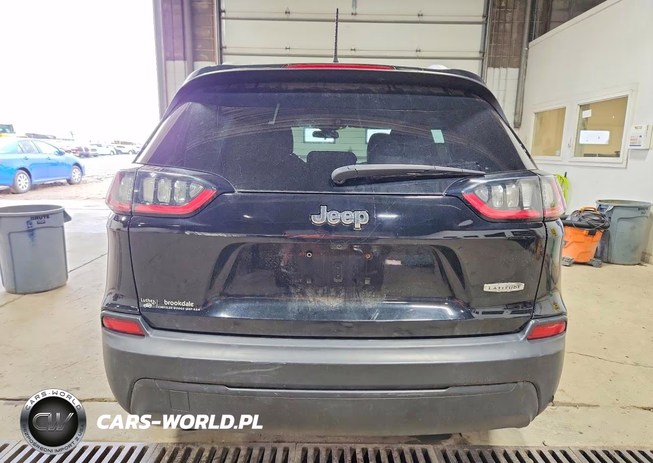 2019 Jeep Cherokee Latitude VIN:1C4PJLCB6KD438687 - 6