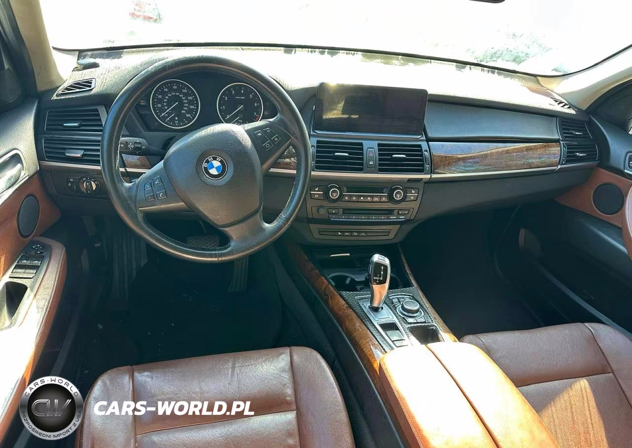 2012 BMW X5 xDrive35I VIN:5UXZV4C52CL753358 - 9