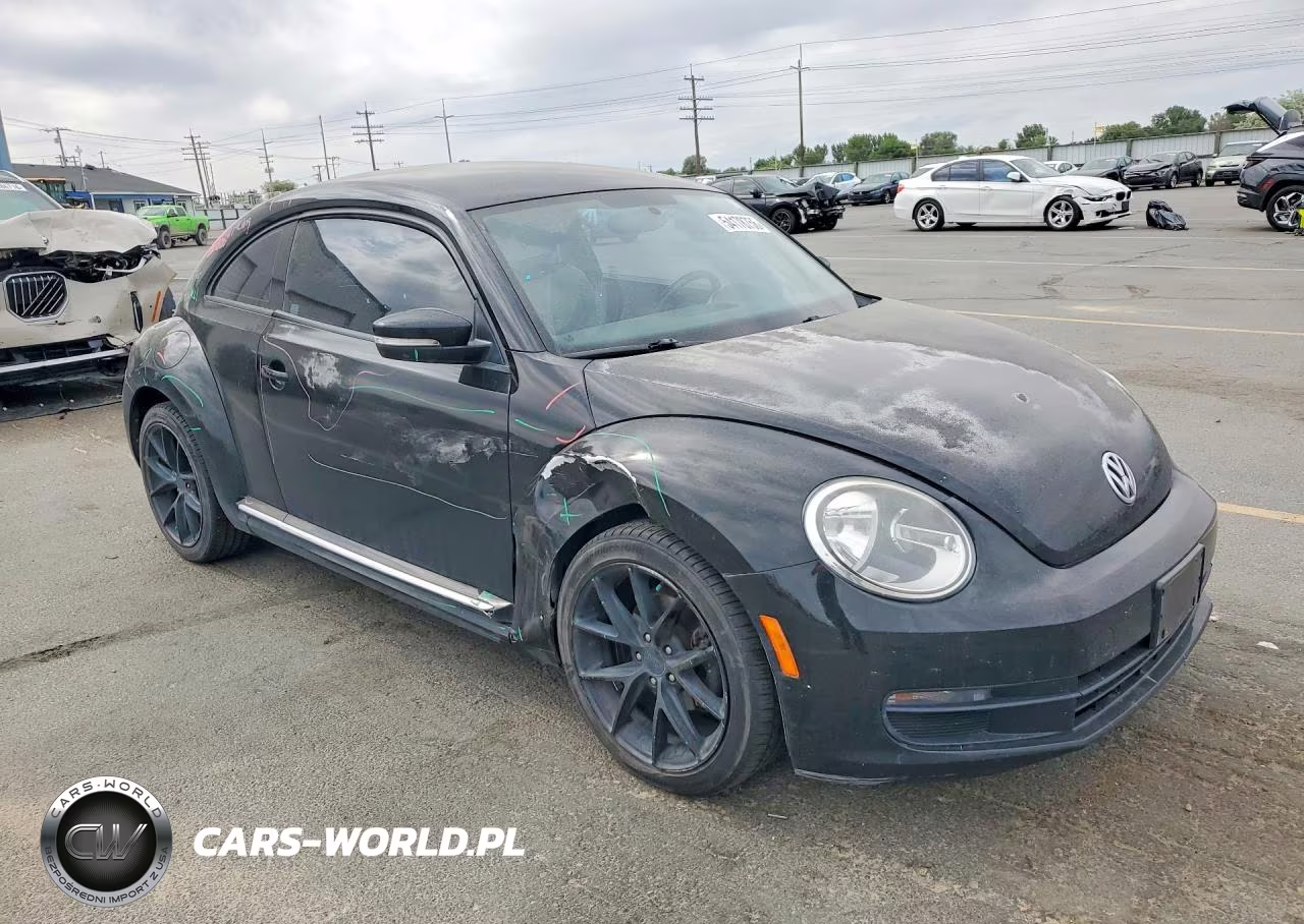 2012 Volkswagen Beetle VIN:3VWJP7AT7CM623258 - 4