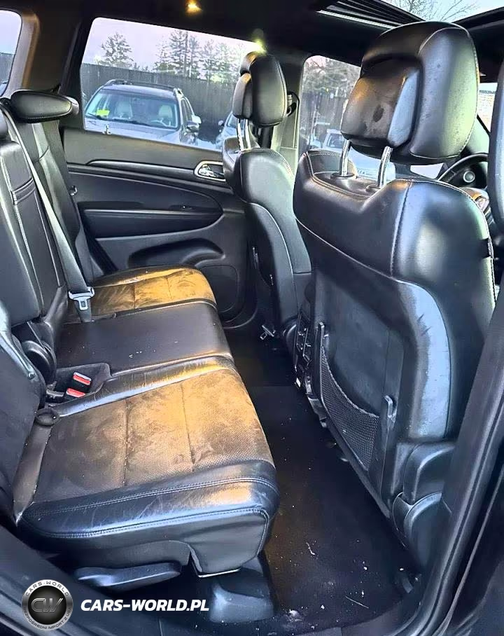 2021 Jeep Grand Cherokee Laredo VIN:1C4RJFAG0MC541945 - 6