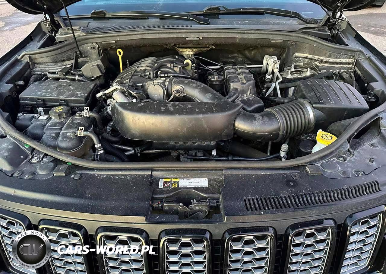 2021 Jeep Grand Cherokee Laredo VIN:1C4RJFAG0MC541945 - 7