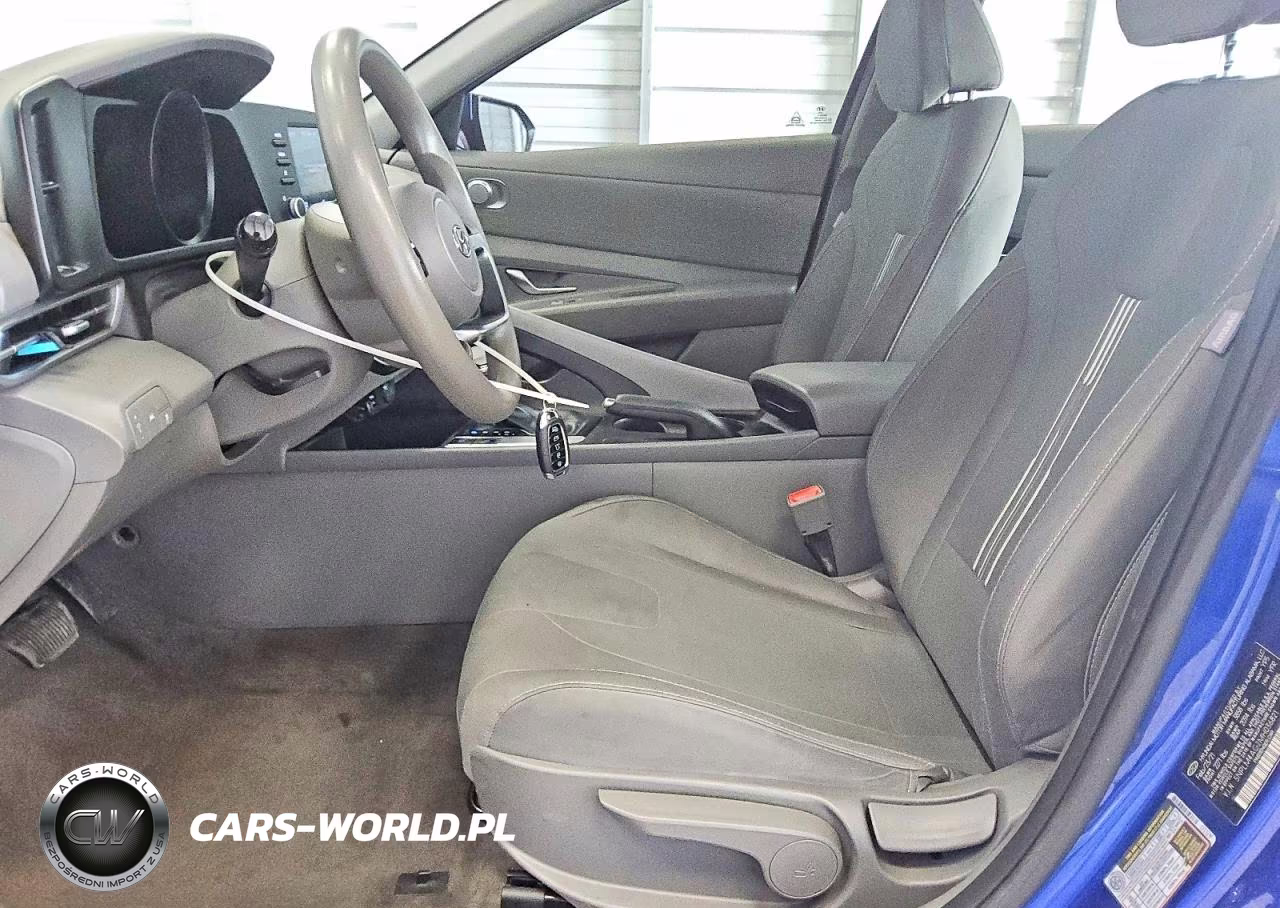 2021 Hyundai Elantra Sel VIN:5NPLM4AG2MH036821 - 7