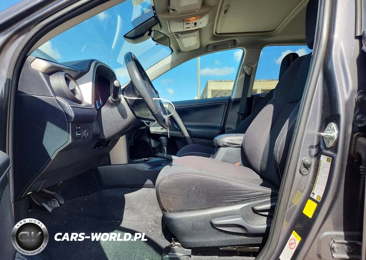 2018 Toyota Rav4 Xle VIN:2T3WFREV5JW410257 - 7