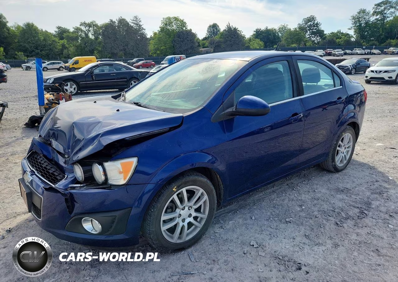 2013 Chevrolet Sonic Lt – zdjęcie 1 z 12