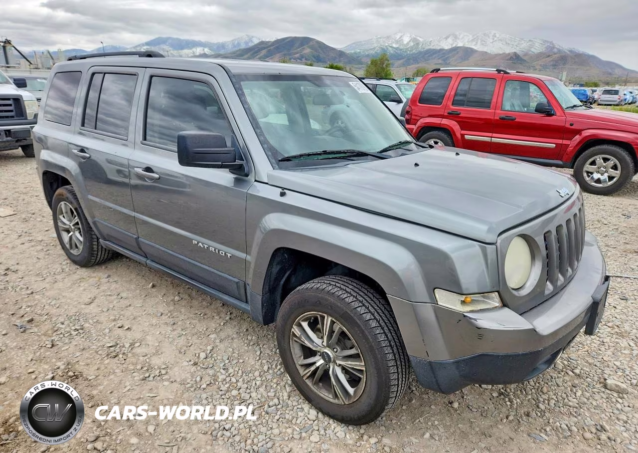 2012 Jeep Patriot Sport VIN:1C4NJRBB5CD611709 - 4