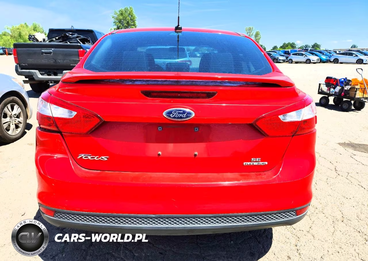2014 Ford Focus Se VIN:1FADP3F20EL235596 - 6