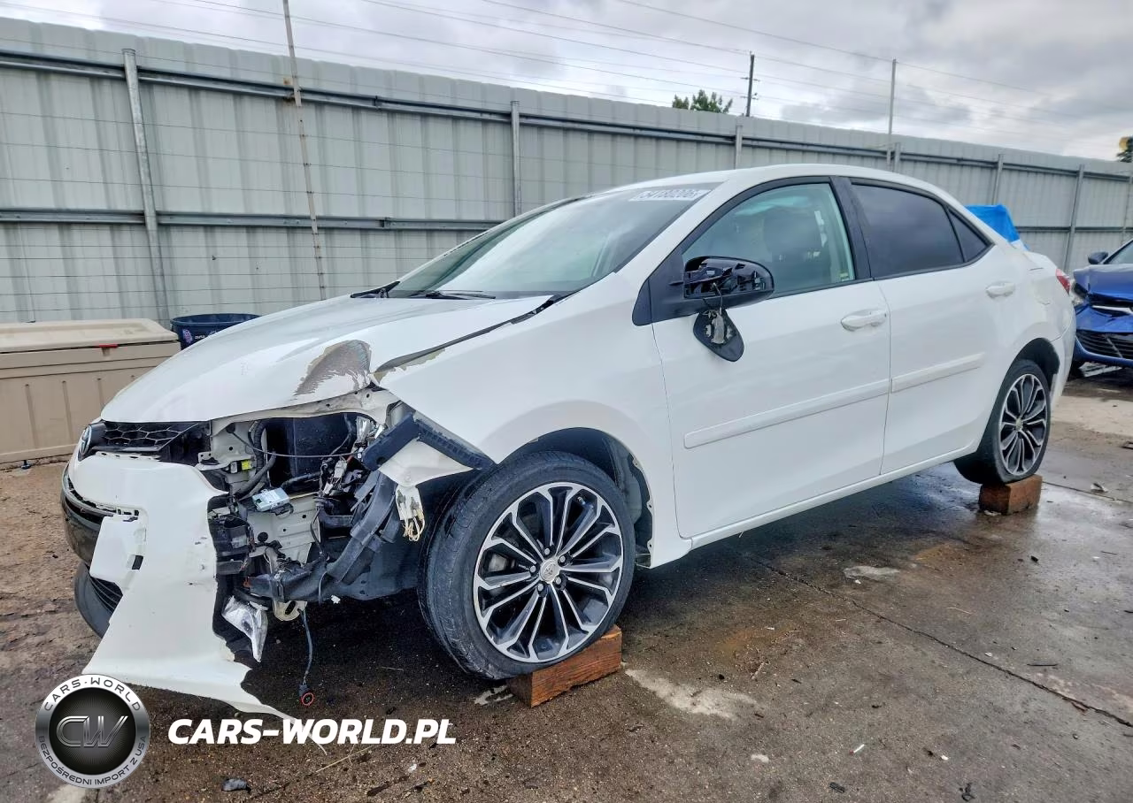 2015 Toyota Corolla S Plus