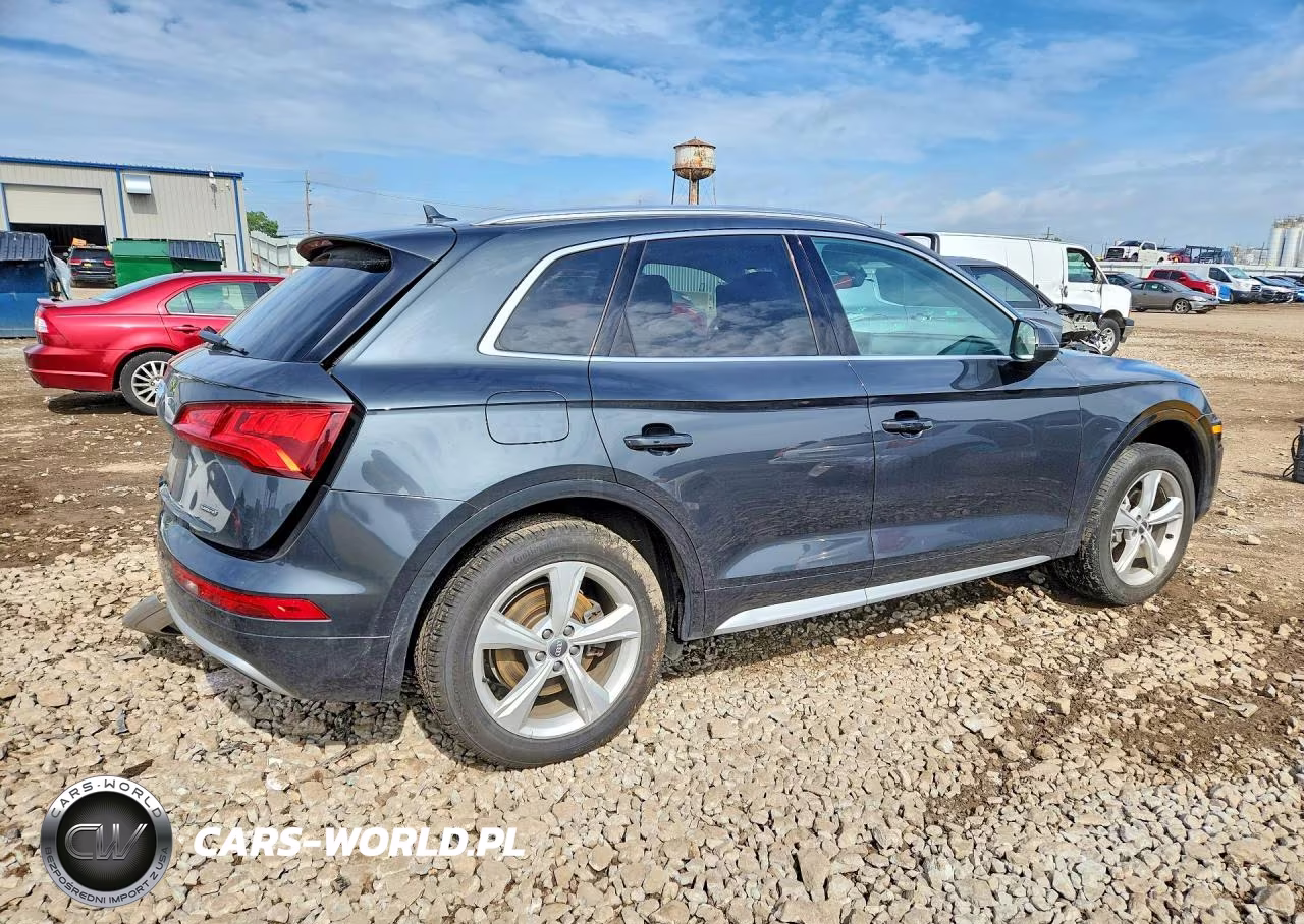 2020 Audi Q5 Premium VIN:WA1ANAFY5L2013855 - 3