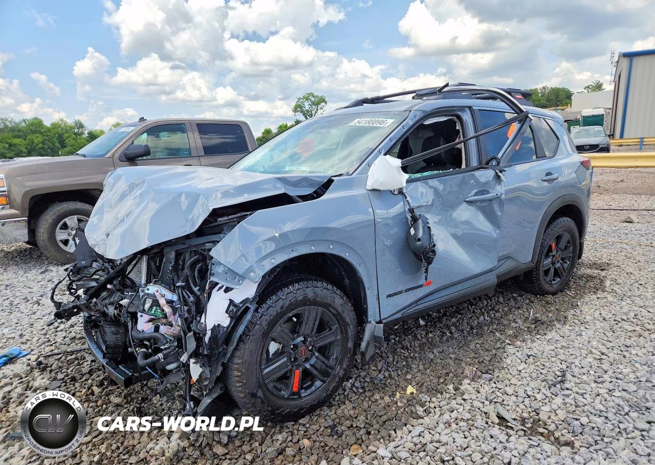 2026 Nissan Rogue Rock Creek – zdjęcie 1 z 13