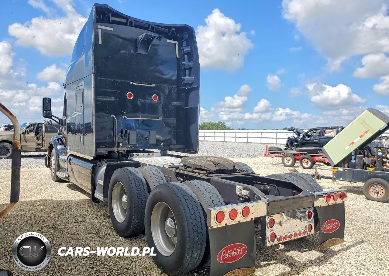 2020 Peterbilt 579 VIN:1XPBDP9X8LD669375 - 3