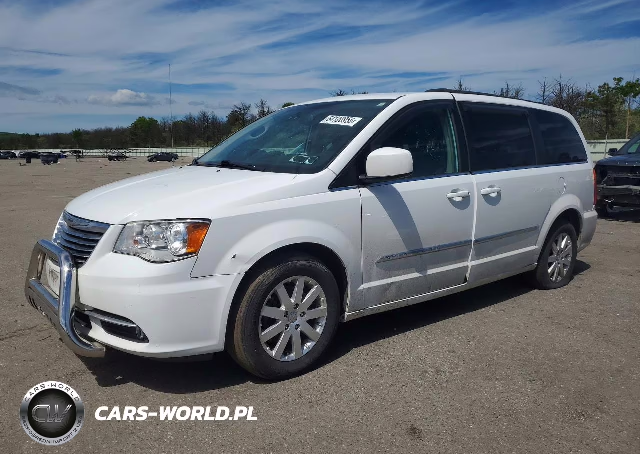 2016 Chrysler Town & Country Touring – zdjęcie 1 z 13