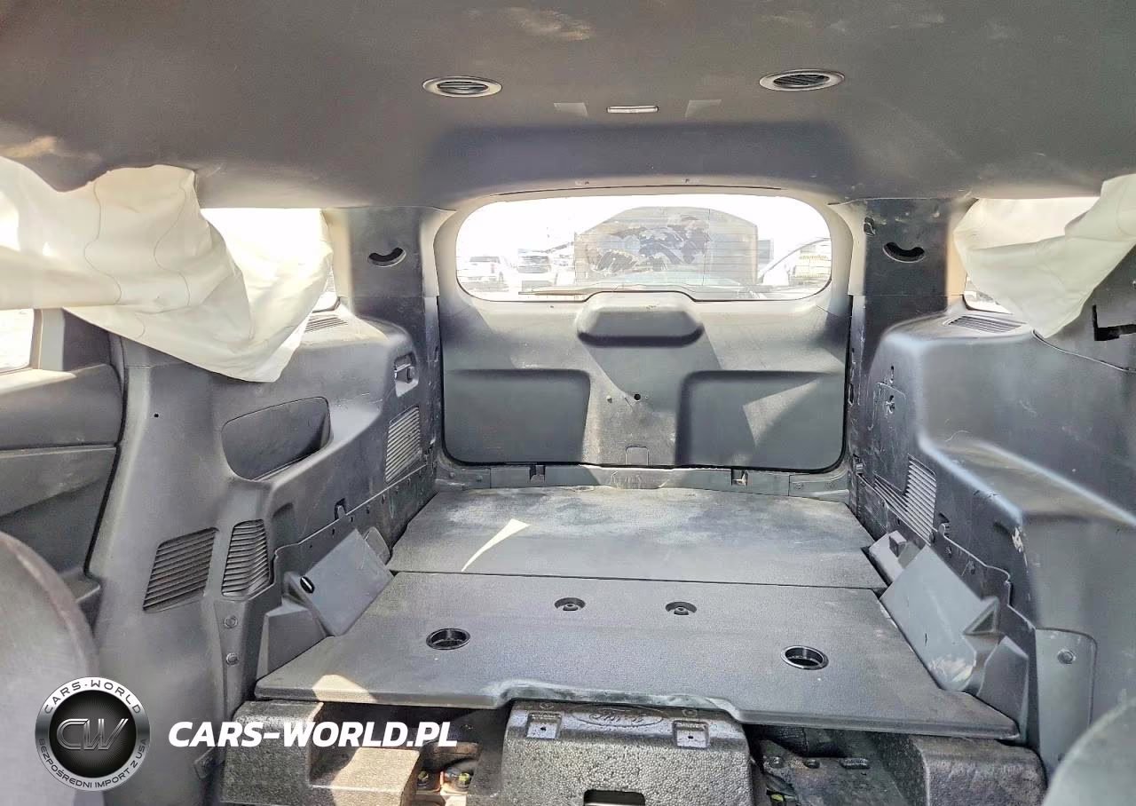 2020 Ford Explorer Police Interceptor VIN:1FM5K8AB7LGC13811 - 10