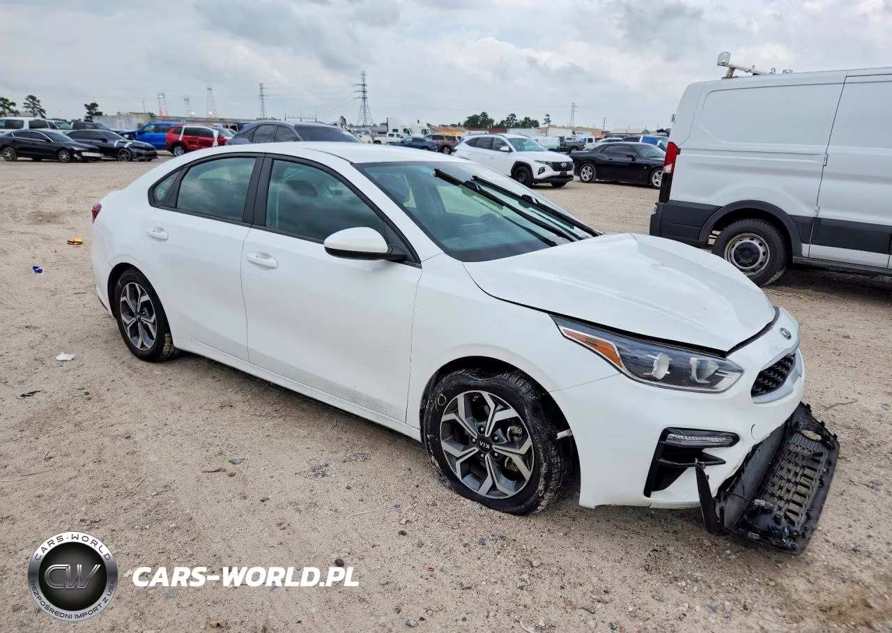 2021 Kia Forte Lxs VIN:3KPF24AD1ME334094 - 4