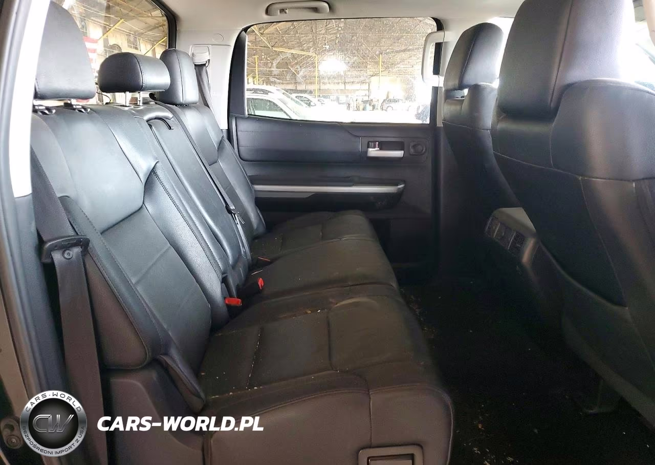 2017 Toyota Tundra Crewmax Limited VIN:5TFHW5F11HX582756 - 10