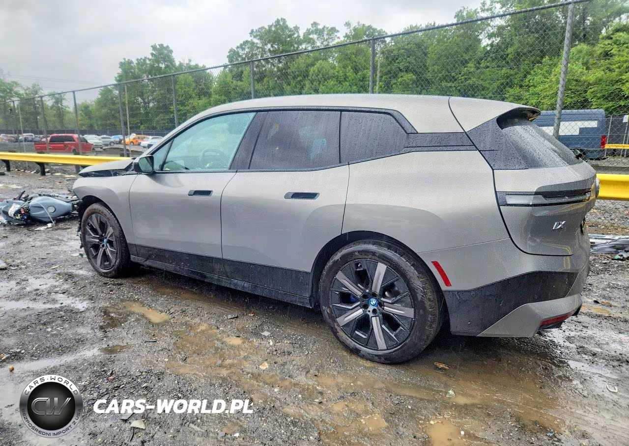 2024 BMW Ix xDrive50 VIN:WB523CF04RCN30486 - 2