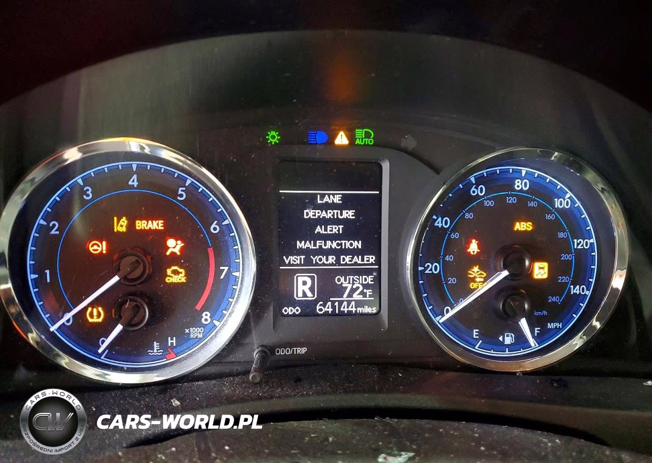 2019 Toyota Corolla Le VIN:2T1BURHE1KC139824 - 9