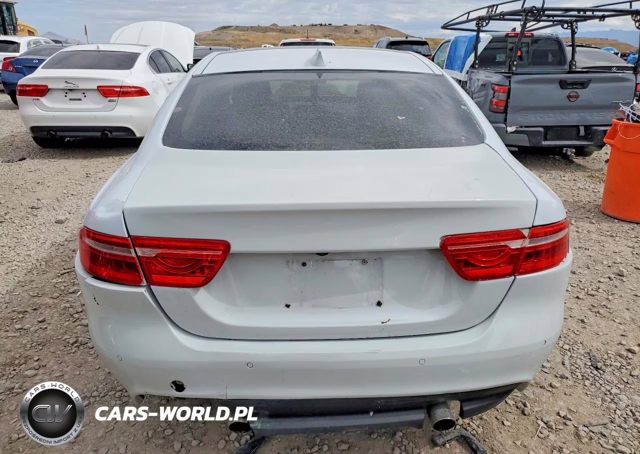 2017 Jaguar Xe First Edition VIN:SAJAN4BV8HA946649 - 6