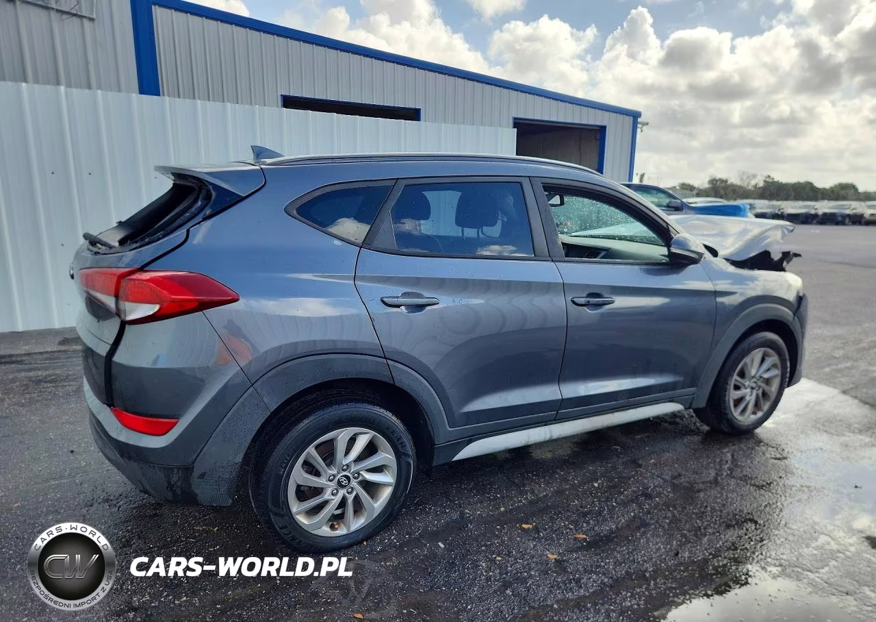 2018 Hyundai Tucson Sel Plus VIN:KM8J33A41JU622093 - 3