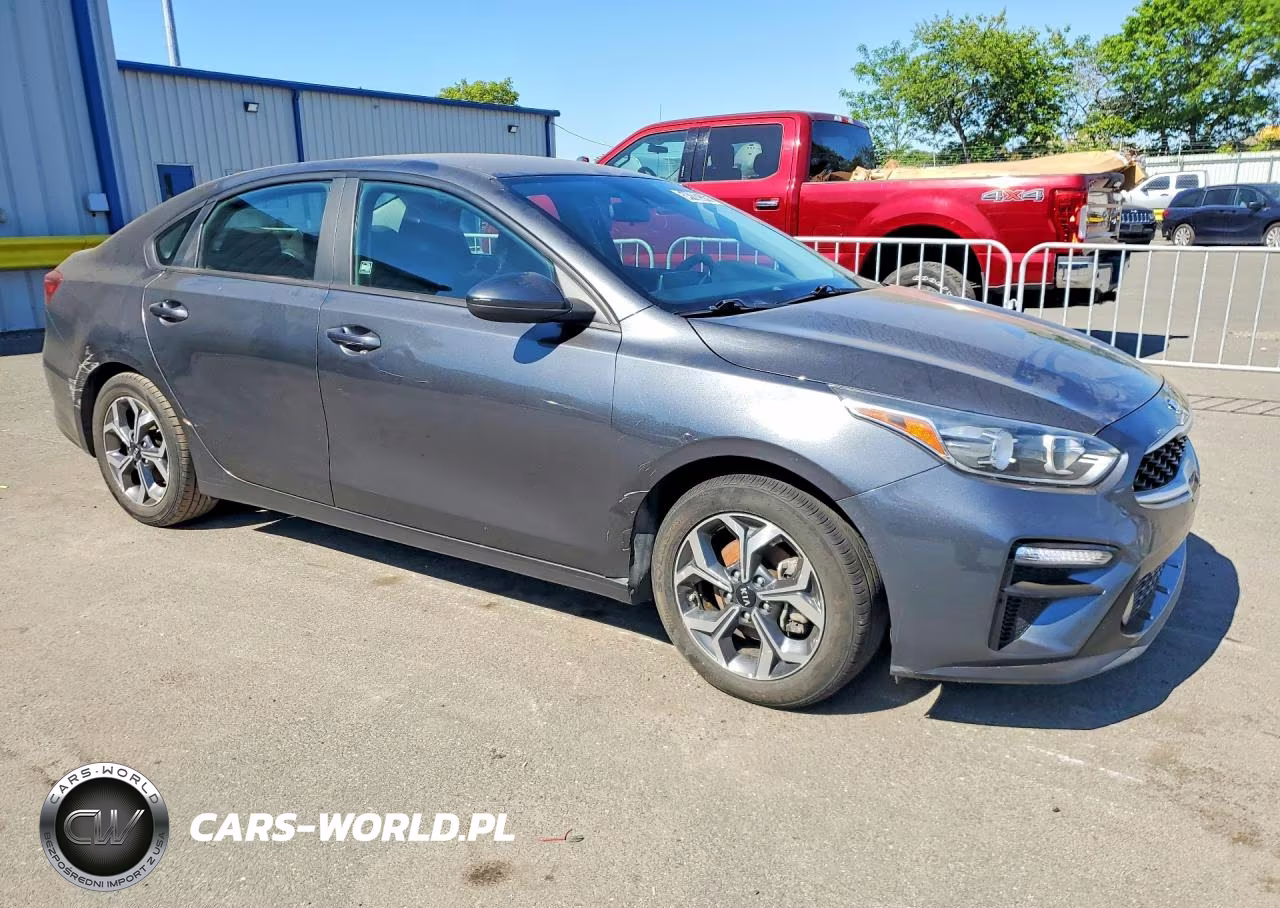 2021 Kia Forte Lxs VIN:3KPF24AD6ME269257 - 4