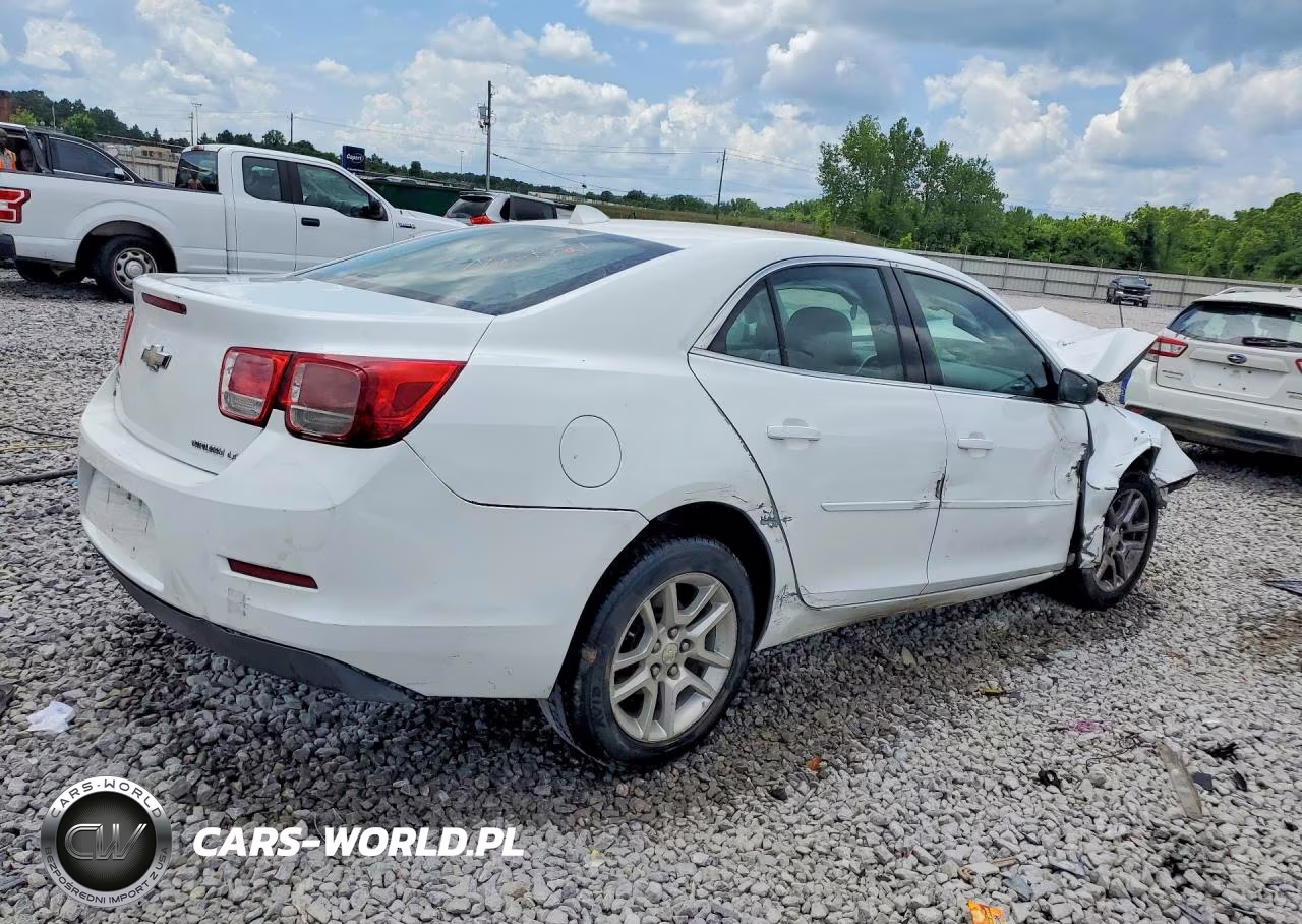 2014 Chevrolet Malibu 1Lt VIN:1G11C5SL9EF273838 - 3