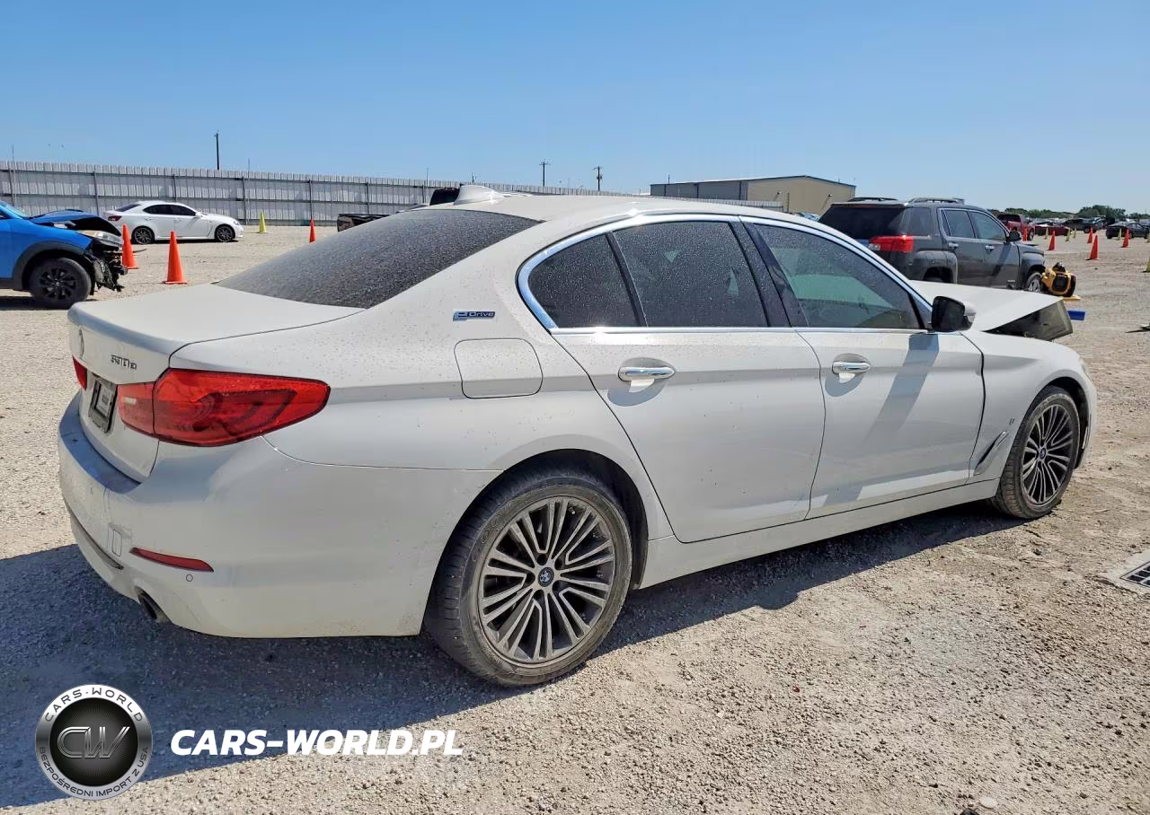 2018 BMW 530 VIN:WBAJA9C53JB252907 - 3